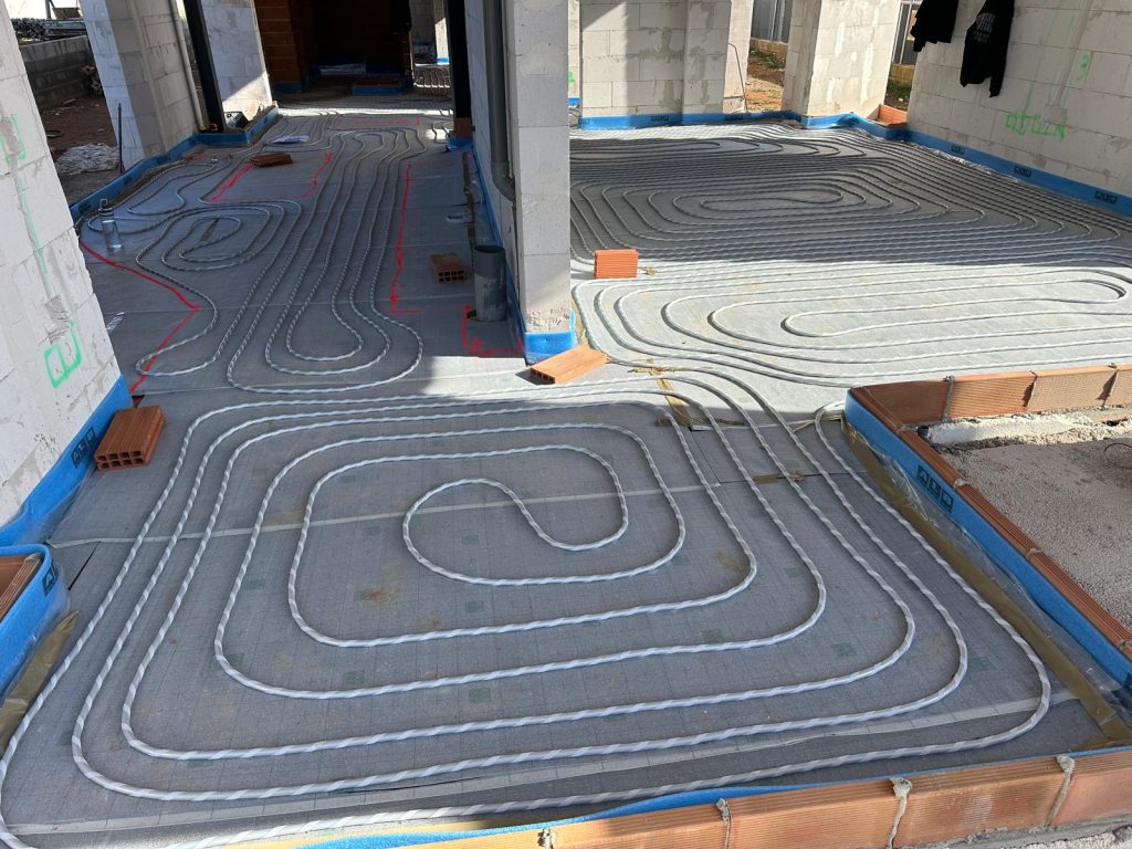 instalación de aerotermia con suelo radiante