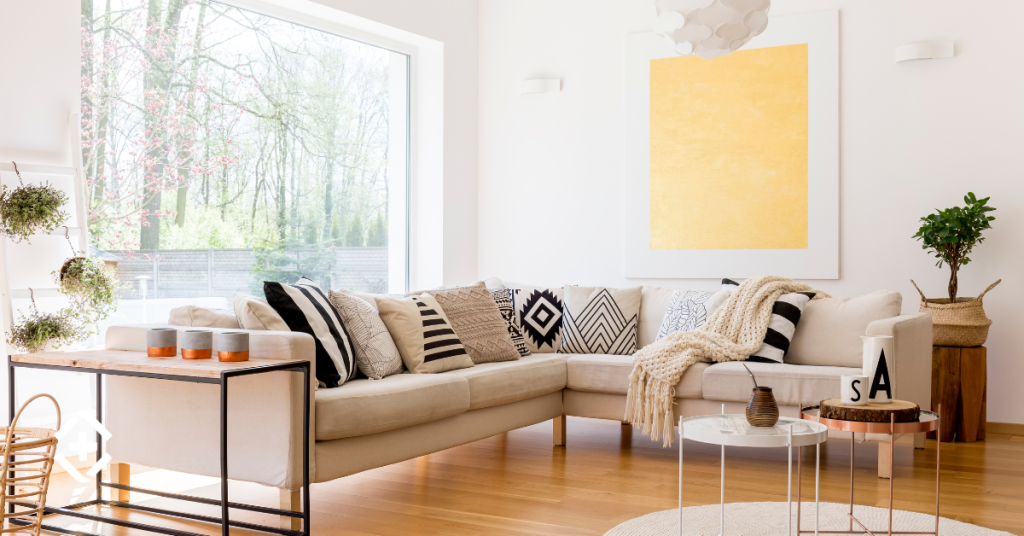 usar colores claros para la decoración ayuda a bajar la temperatura de una habitación